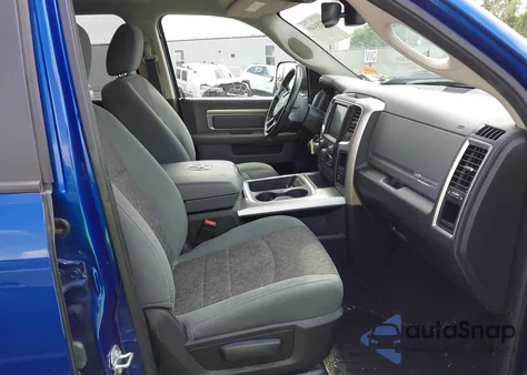 2017 Ram 1500 Big Horn 4X4 5'7 Box z USA, uszkodzony, nr VIN 1C6RR7LMXHS516894